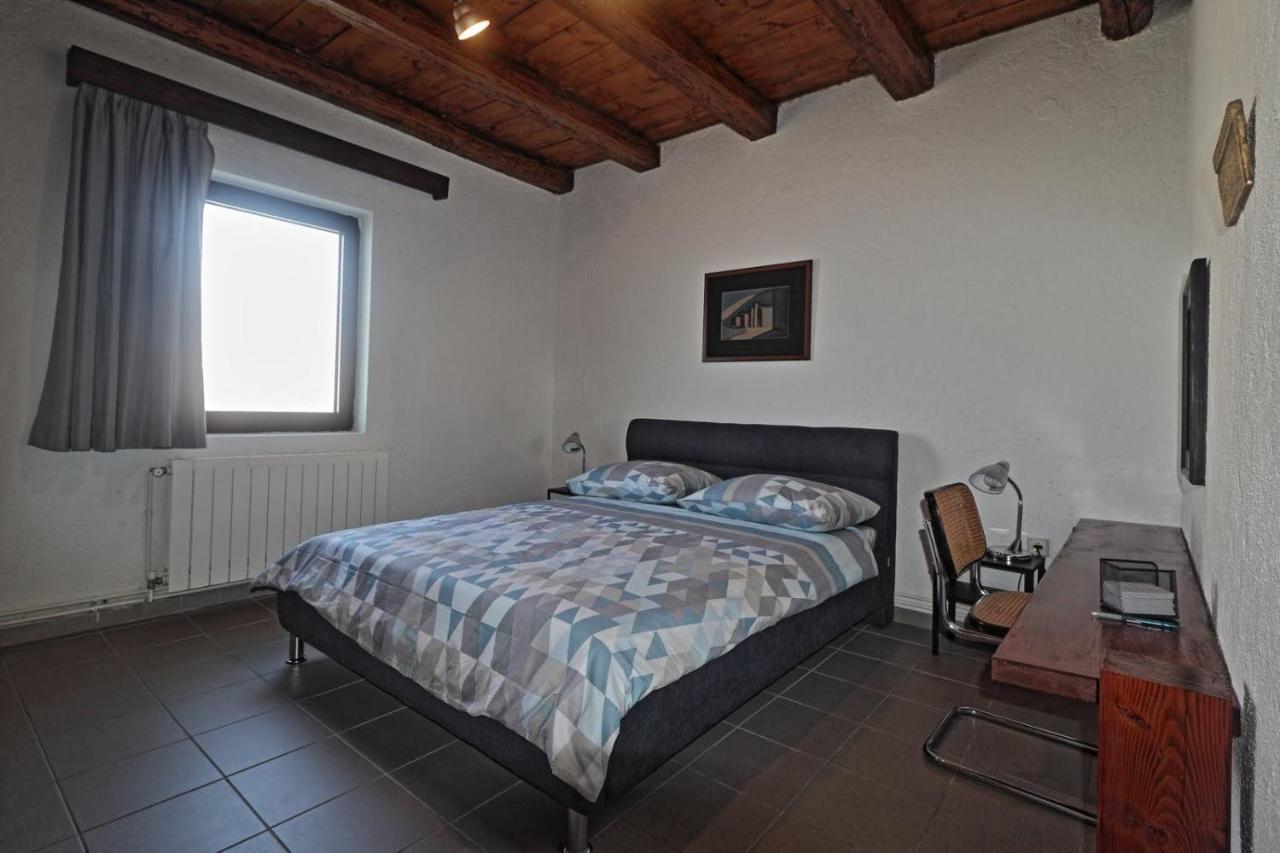 Two Olives Villa Vrbnik Exterior photo