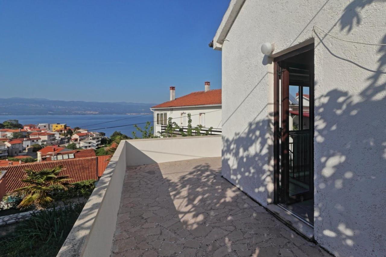 Two Olives Villa Vrbnik Exterior photo
