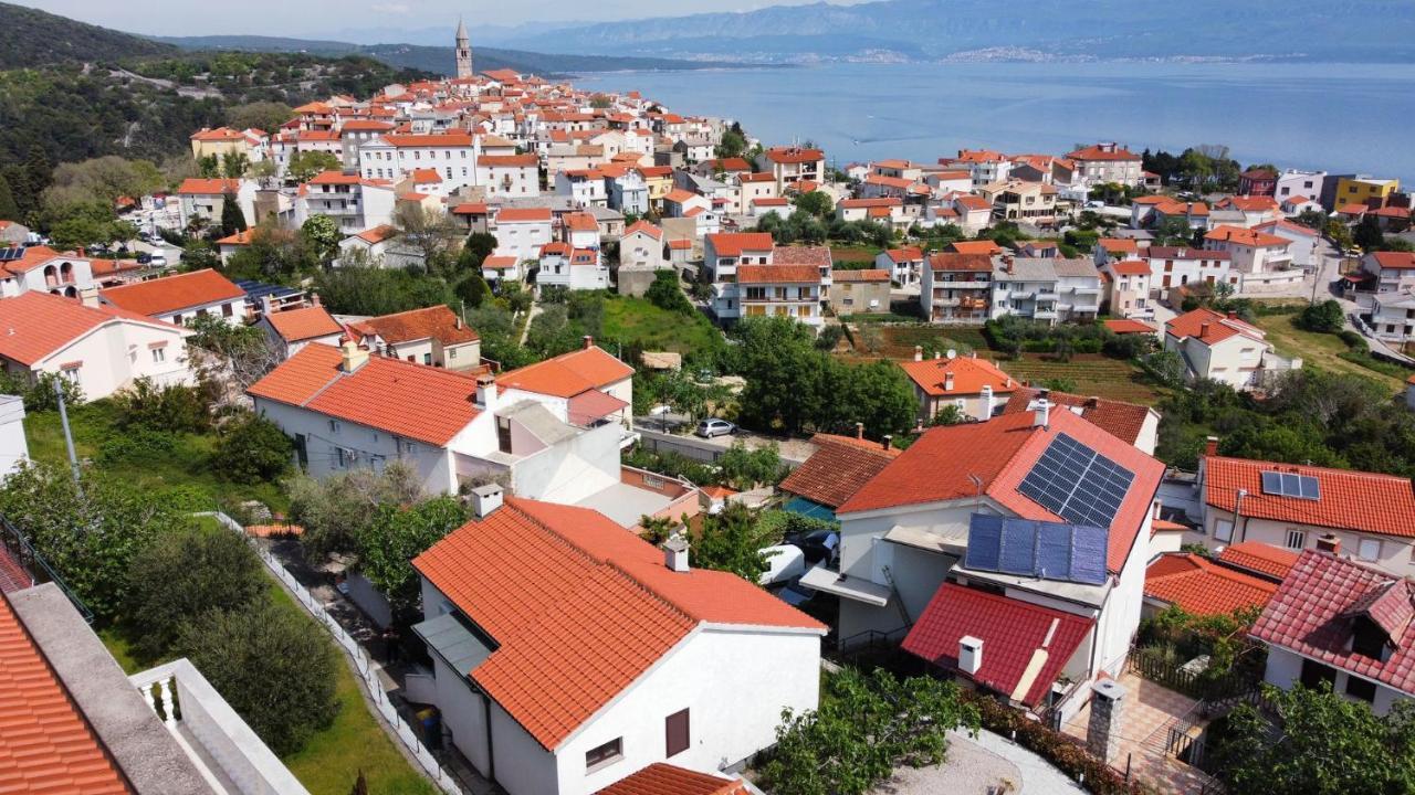 Two Olives Villa Vrbnik Exterior photo